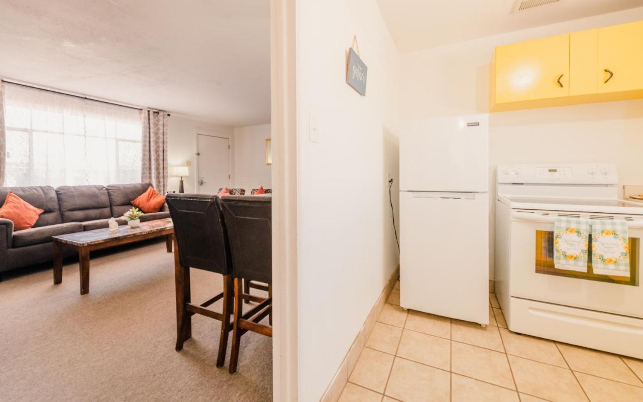 1 Or 3 Bedroom Apartment With Full Kitchen Page Exterior foto